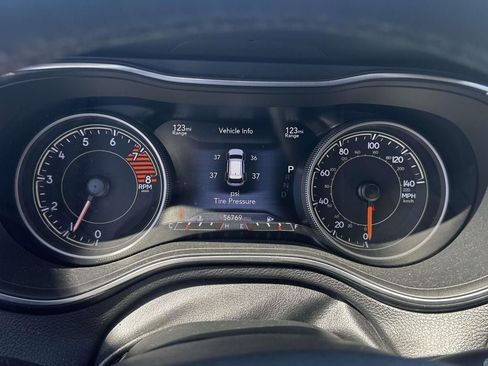 Used 2019 Jeep Cherokee Limited AWD/4WD image 25