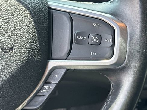 Used 2024 RAM 2500 Big Horn AWD/4WD image 24