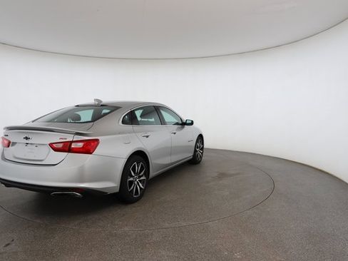 Used 2020 Chevrolet Malibu RS image 17