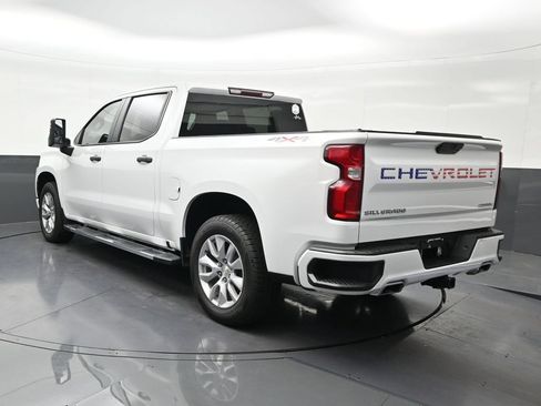 Used 2021 Chevrolet Silverado 1500 Custom w/ Custom Max Trailering Package AWD/4WD image 3
