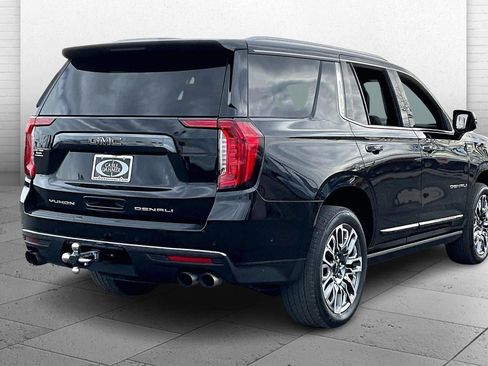Used 2023 GMC Yukon Denali Ultimate w/ LPO, Floor Liner Package image 14