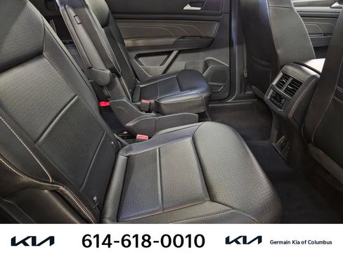 Used 2022 Volkswagen Atlas SE w/ Panoramic Sunroof Package AWD/4WD image 19