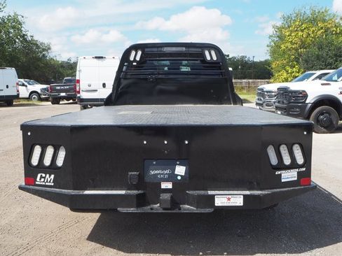 New 2026 RAM 5500 Tradesman w/ Chrome Appearance Group image 6