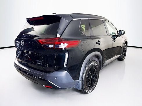 Certified 2023 Nissan Rogue SV w/ SV Premium B Package AWD/4WD image 5