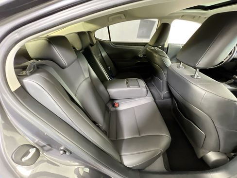 Used 2022 Lexus ES 350 w/ Premium Package FWD image 25