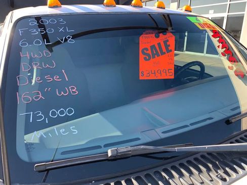 Used 2003 Ford F350 162  W.B. 4D image 4