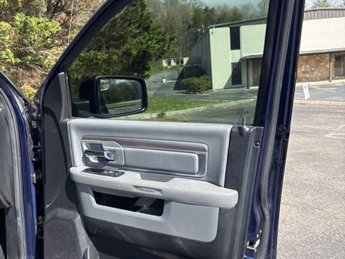 Used 2014 RAM 1500 Classic SLT image 20