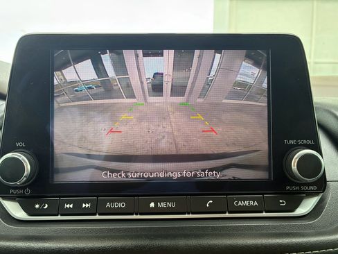 Used 2023 Nissan Rogue SV AWD/4WD image 27