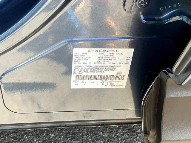 Used 2019 Ford Edge SEL w/ Equipment Group 201A FWD image 21