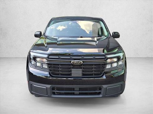 Used 2024 Ford Maverick Lariat w/ Black Appearance Package FWD image 2