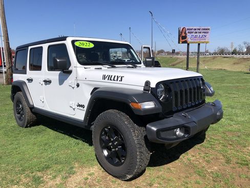 Used 2022 Jeep Wrangler Unlimited Sport image 7