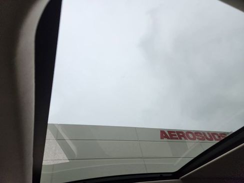 New 2026 Lincoln Corsair Premiere image 22