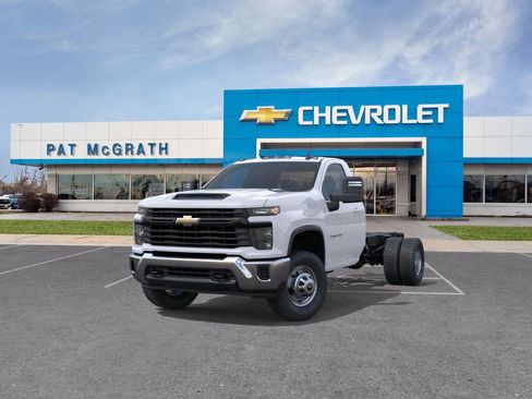 New 2026 Chevrolet Silverado 3500 W/T w/ WT Convenience Package image 9