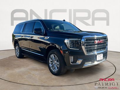 Used 2023 GMC Yukon XL SLT