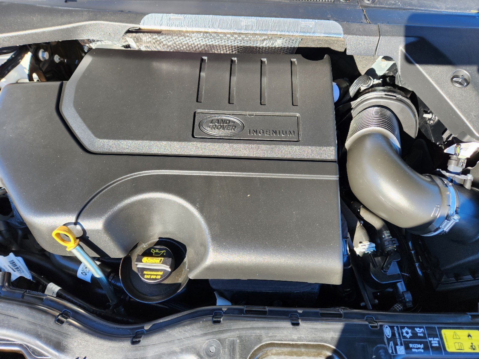 Certified 2024 Land Rover Discovery Sport S AWD/4WD image 9