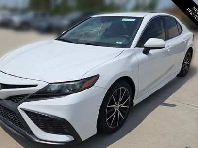 Used 2021 Toyota Camry SE