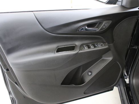 Certified 2024 Chevrolet Equinox LT w/ LPO, Floor Liner Package AWD/4WD image 21