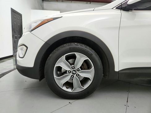 Used 2016 Hyundai Santa Fe SE AWD/4WD image 30
