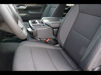 New 2026 Chevrolet Silverado 1500 LT w/ Convenience Package II