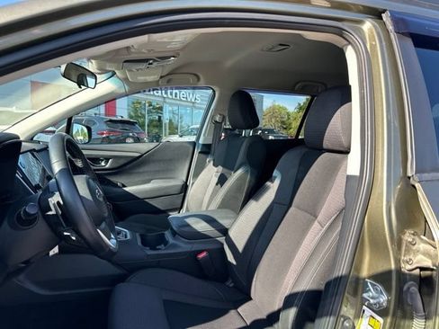 Used 2022 Subaru Outback Premium AWD/4WD image 12