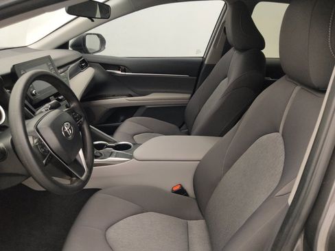 Used 2023 Toyota Camry LE image 17