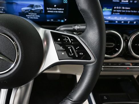 Certified 2026 Mercedes-Benz GLB 250 image 11