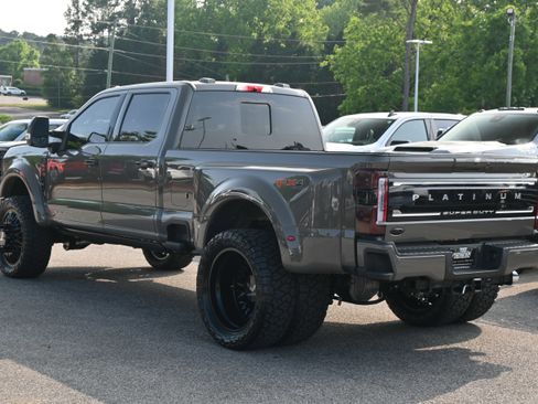 Used 2026 Ford F450 Platinum w/ Platinum Plus Package AWD/4WD image 8