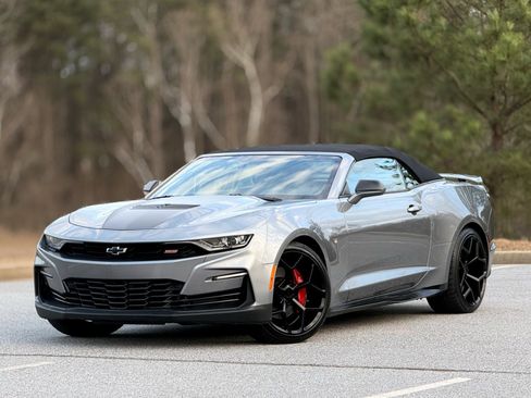 Used 2020 Chevrolet Camaro SS image 7