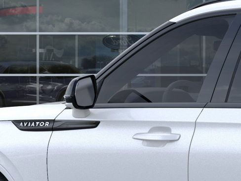 New 2026 Lincoln Aviator Reserve image 42