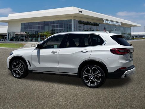 Certified 2023 BMW X5 xDrive40i w/ Premium Package AWD/4WD image 7