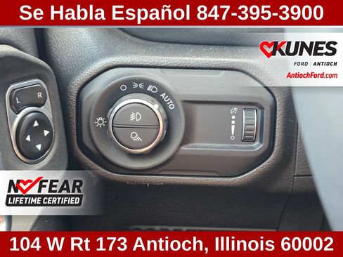 Used 2023 Jeep Gladiator Overland AWD/4WD image 40