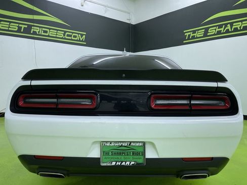 Used 2022 Dodge Challenger GT w/ Blacktop Package image 8