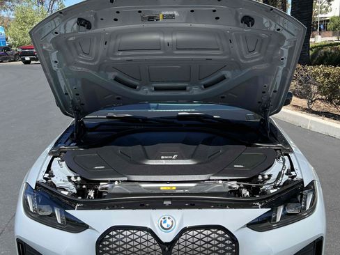 Used 2025 BMW i4 eDrive40 w/ M Sport Package RWD image 18