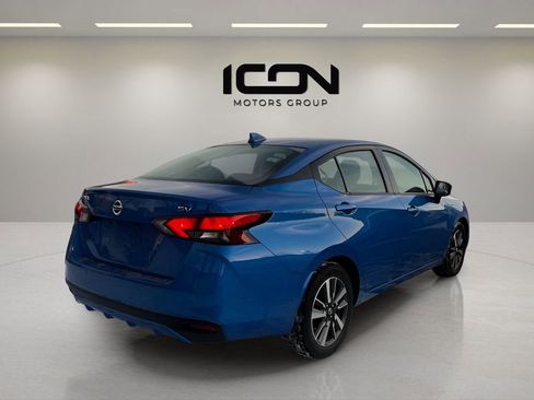 Used 2021 Nissan Versa SV image 5