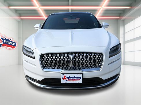 Used 2022 Lincoln Nautilus Reserve w/ Equipment Group 201A FWD image 6