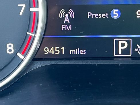 Used 2025 Nissan Sentra SV image 15