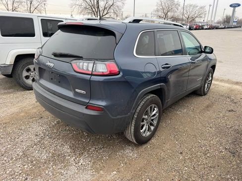 Used 2021 Jeep Cherokee Latitude Plus image 3