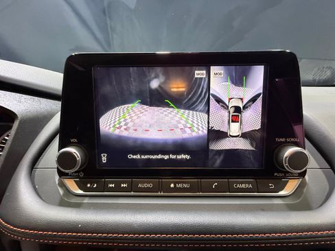 Certified 2025 Nissan Rogue SV AWD/4WD image 29