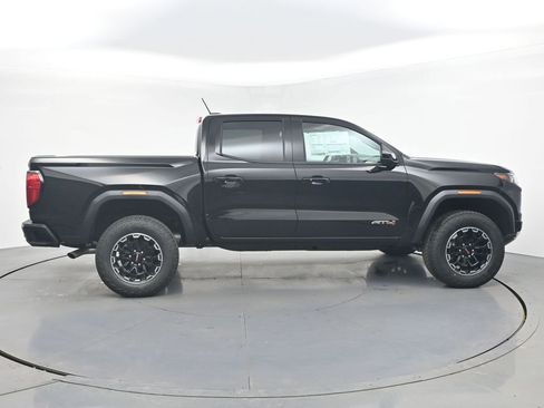 New 2026 GMC Canyon AT4 image 6