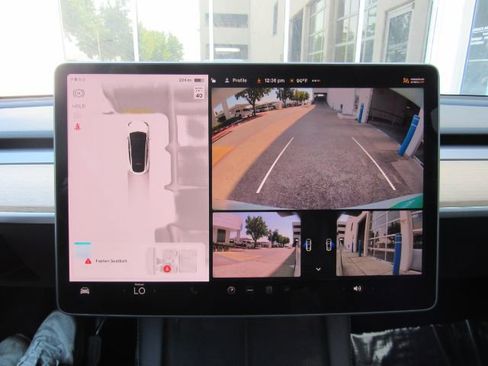 Used 2023 Tesla Model Y Long Range image 8