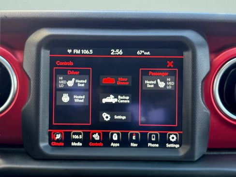 Used 2020 Jeep Gladiator Rubicon w/ Uconnect 4C Nav & Sound Group AWD/4WD image 18