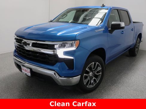 Used 2025 Chevrolet Silverado 1500 LT w/ Leather Package image 2