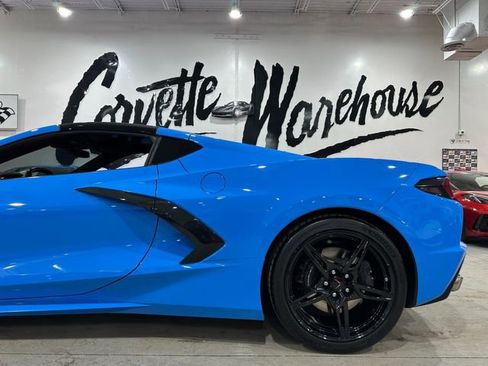 Used 2021 Chevrolet Corvette Stingray Coupe w/ Engine Appearance Package image 7