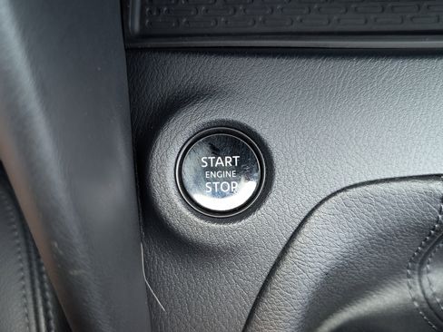 Used 2024 Nissan Z Performance w/ Floor Mat Package image 31