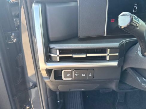 Used 2026 Hyundai Santa Fe SEL AWD/4WD image 12