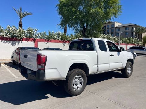 Used 2023 Toyota Tacoma SR image 2