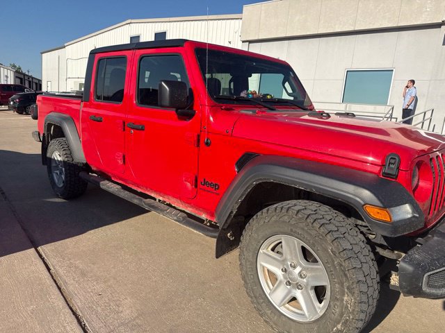 Used 2023 Jeep Gladiator Sport AWD/4WD image 4