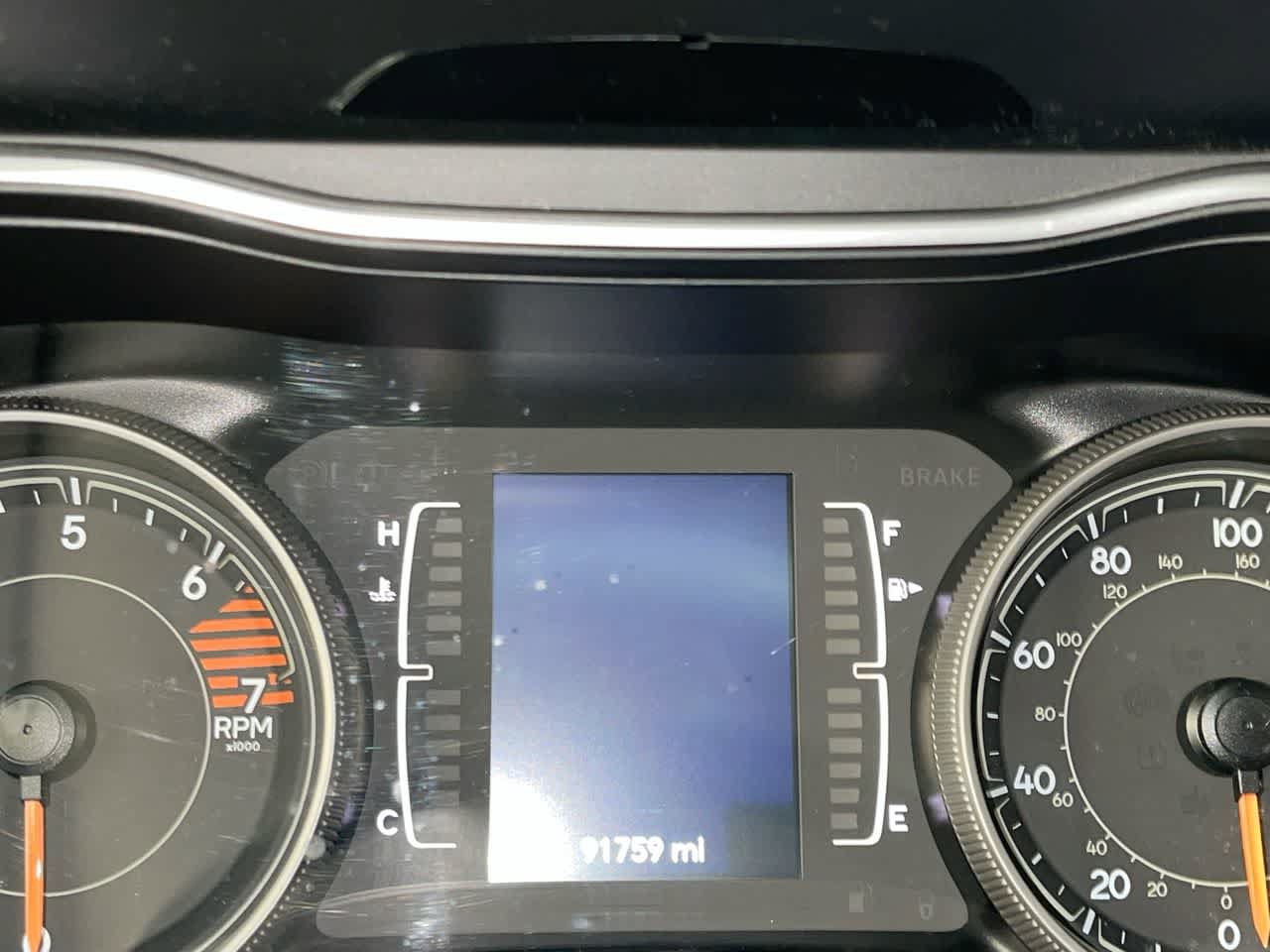 Used 2021 Jeep Cherokee Latitude AWD/4WD image 15