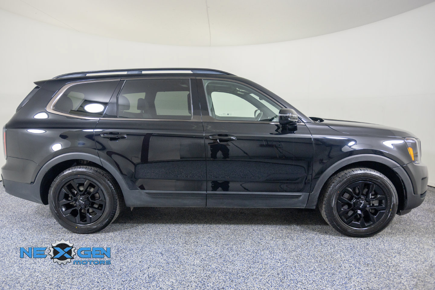 Used 2024 Kia Telluride SX Prestige X-Pro AWD/4WD image 9