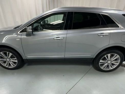 Certified 2024 Cadillac XT5 Premium Luxury image 9